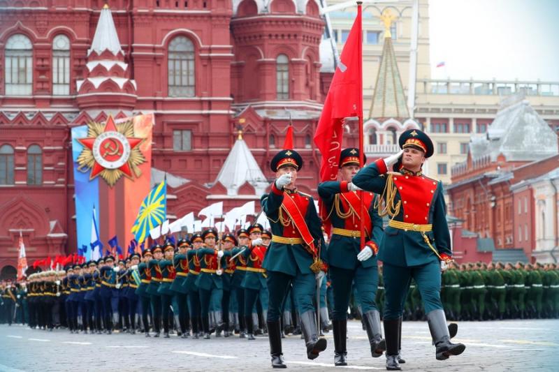 Видео Парад на Красной площади